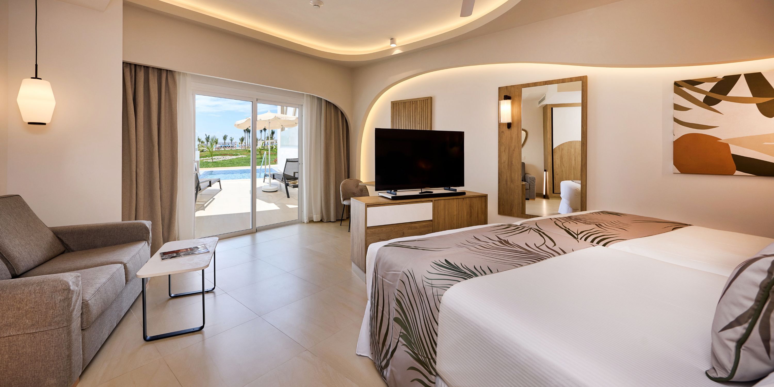 Riu Palace Aquarelle Swim Out Room