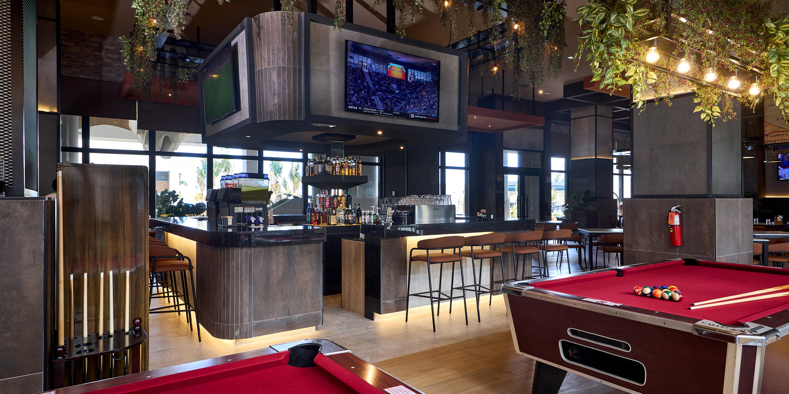 Riu Palace Aquarelle Sports Bar